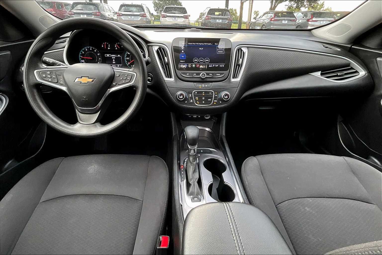 2023 Chevrolet Malibu 1LT photo 12