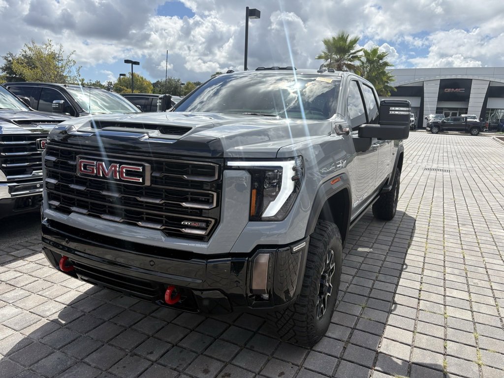 2024 Gmc Sierra 2500 HD AT4X photo 2
