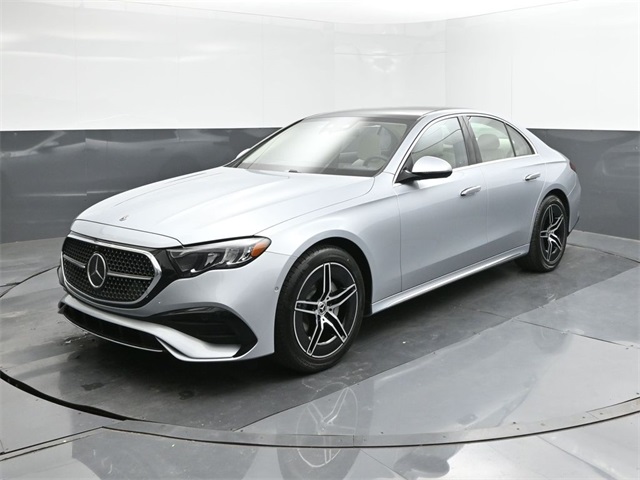 2025 Mercedes-Benz E-Class E350's photo