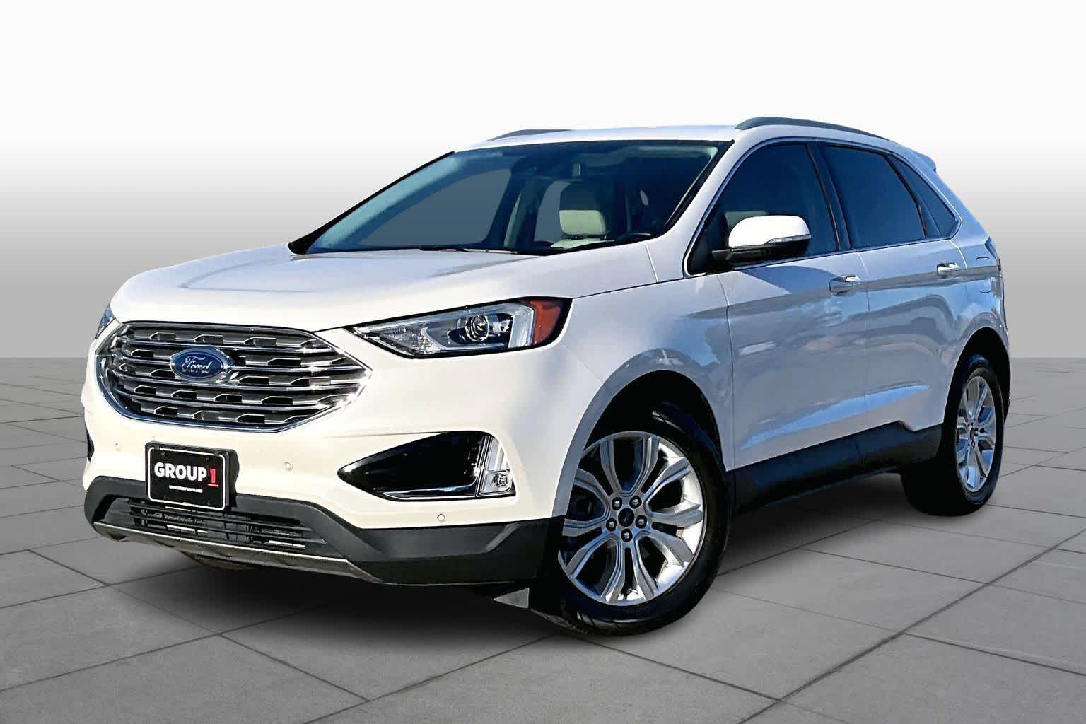 2021 Ford Edge Titanium's photo
