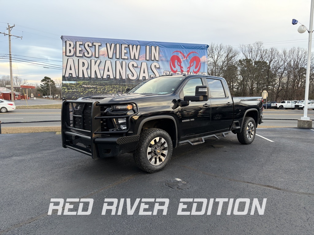 2023 Chevrolet Silverado 2500HD Custom's photo