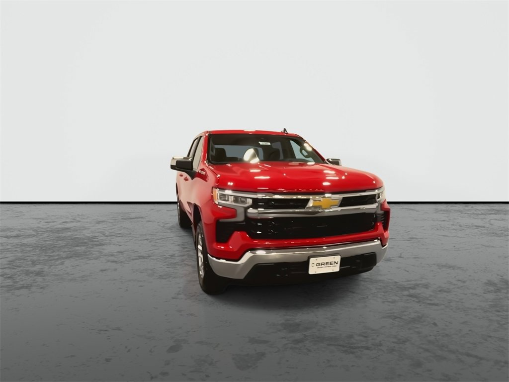 2026 Chevrolet Silverado 1500 LT photo 3