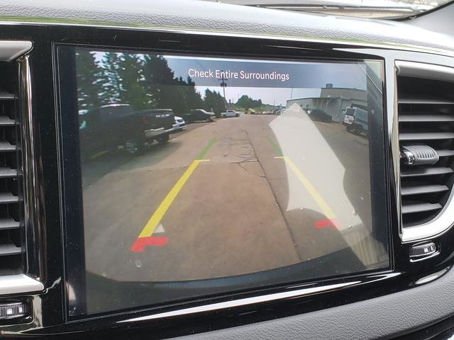 2025 Chrysler Voyager LX photo 19