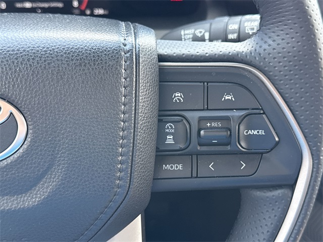 2025 Toyota 4Runner SR5 photo 23