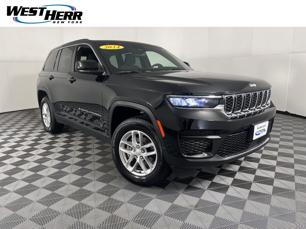 2024 Jeep Grand Cherokee Laredo