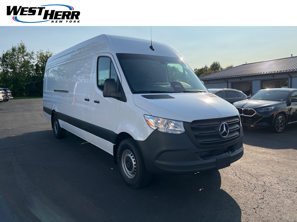 2025 Mercedes-Benz Sprinter Cargo Van Base's photo