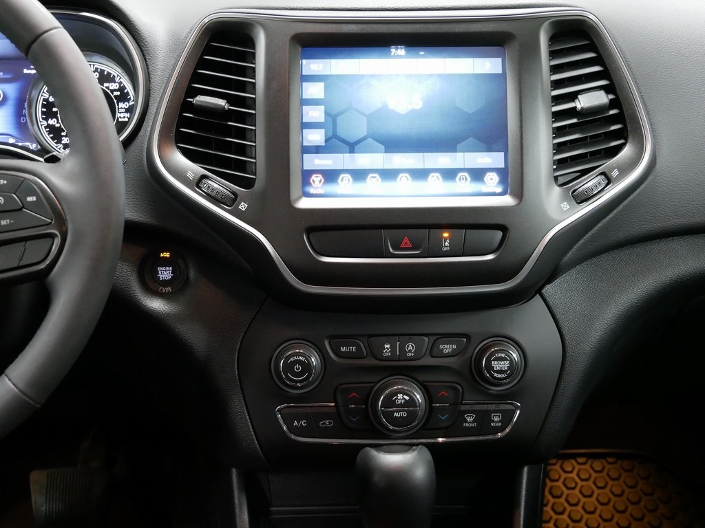 2022 Jeep Cherokee Trailhawk photo 19