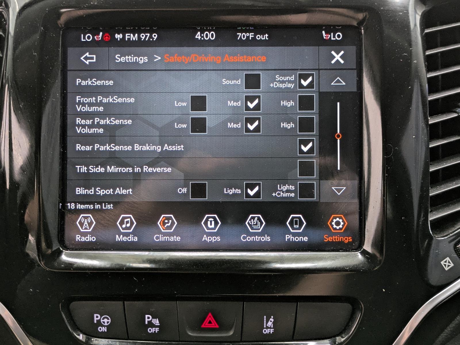 2021 Jeep Cherokee Limited photo 8