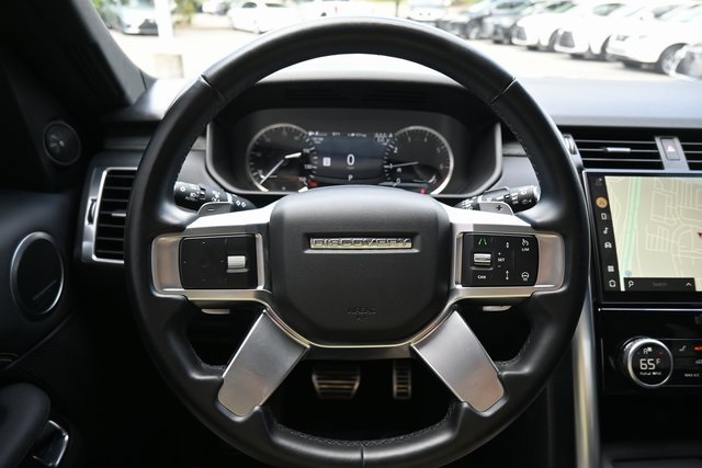 2023 Land Rover Discovery S R-Dynamic photo 26
