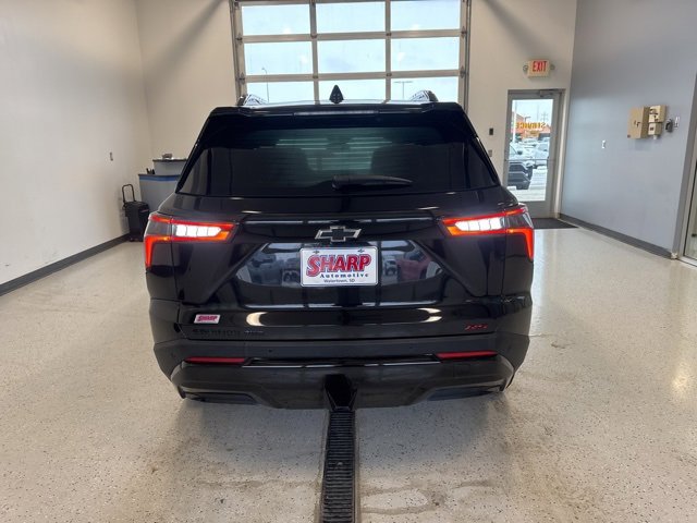 2025 Chevrolet Equinox RS photo 2