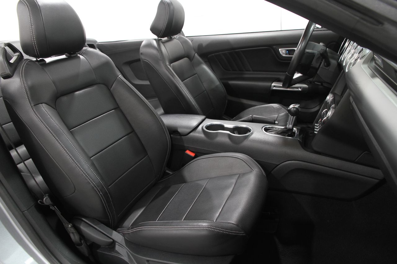 2023 Ford Mustang EcoBoost Premium Convertible photo 16