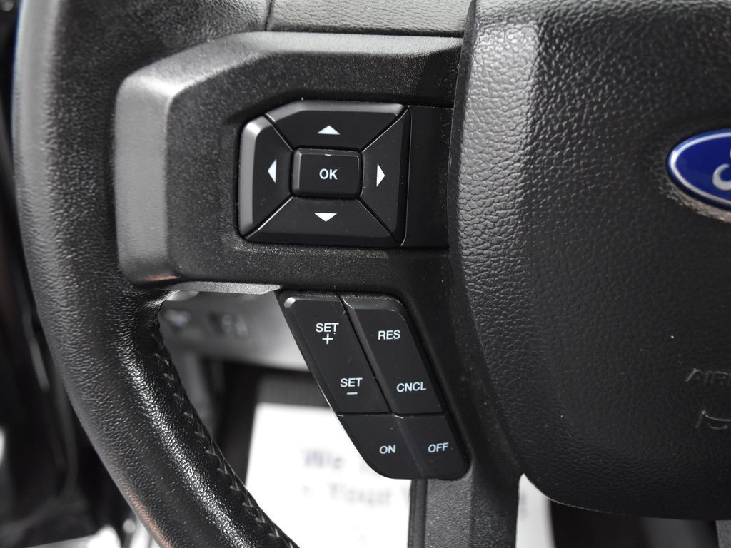 2020 Ford F-150 XLT photo 9