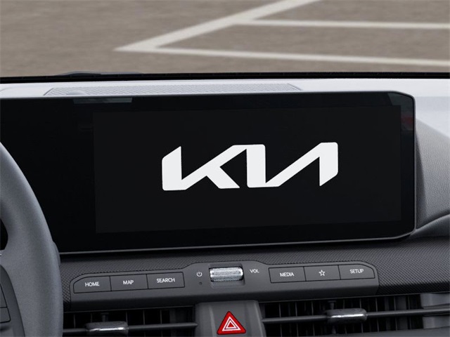 2025 Kia K4 LXS photo 18