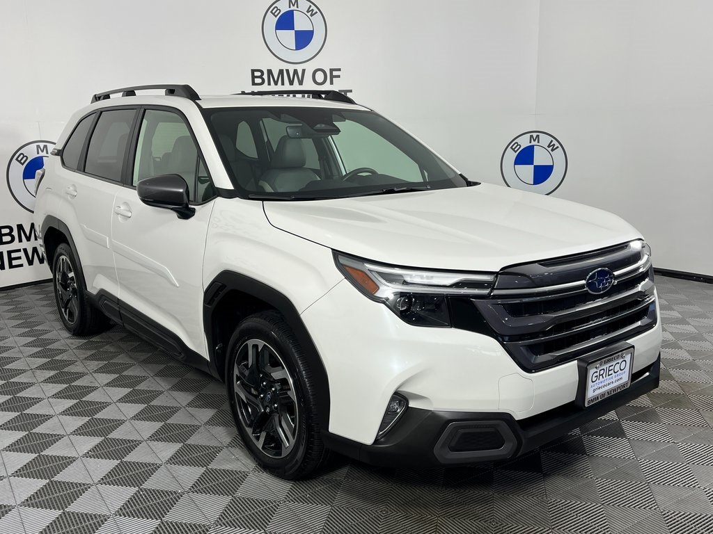 2025 Subaru Forester Limited's photo
