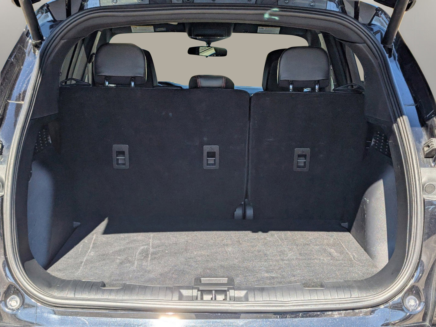 2024 Ford Escape ST-Line photo 11