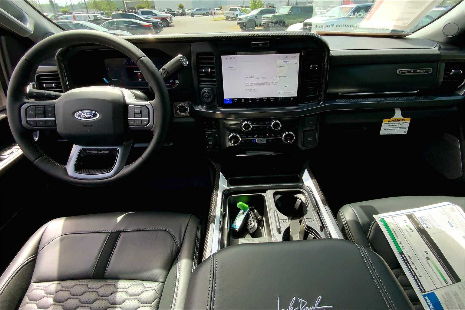 2025 Ford F-350 Lariat photo 5