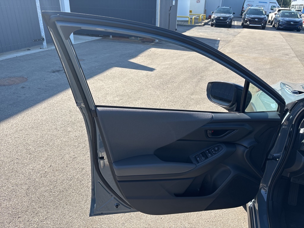 2025 Subaru Crosstrek Premium photo 14