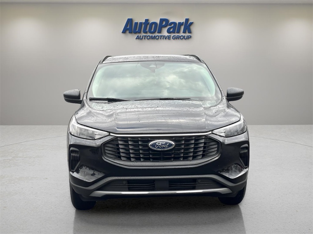 2025 Ford Escape Active photo 2