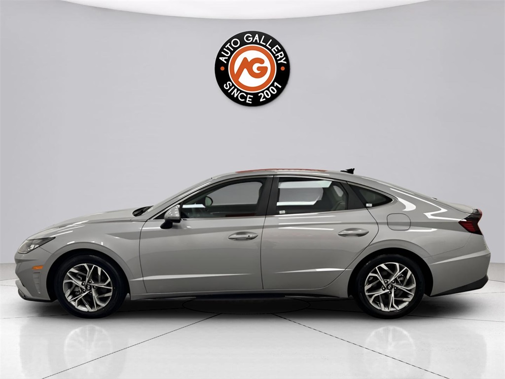 2023 Hyundai Sonata SEL photo 4