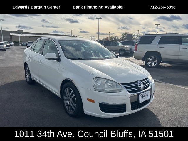 Used 2006 Volkswagen Jetta 2.5 with VIN 3VWSF71K46M814039 for sale in Council Bluffs, IA