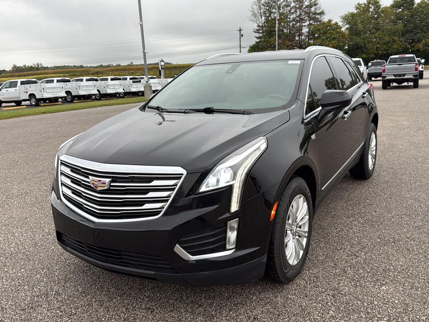 2018 Cadillac XT5 photo 2