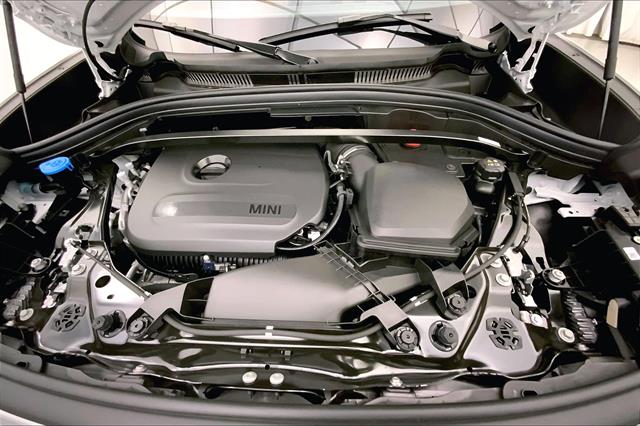 2025 Mini Countryman S ALL4 Iconic photo 8