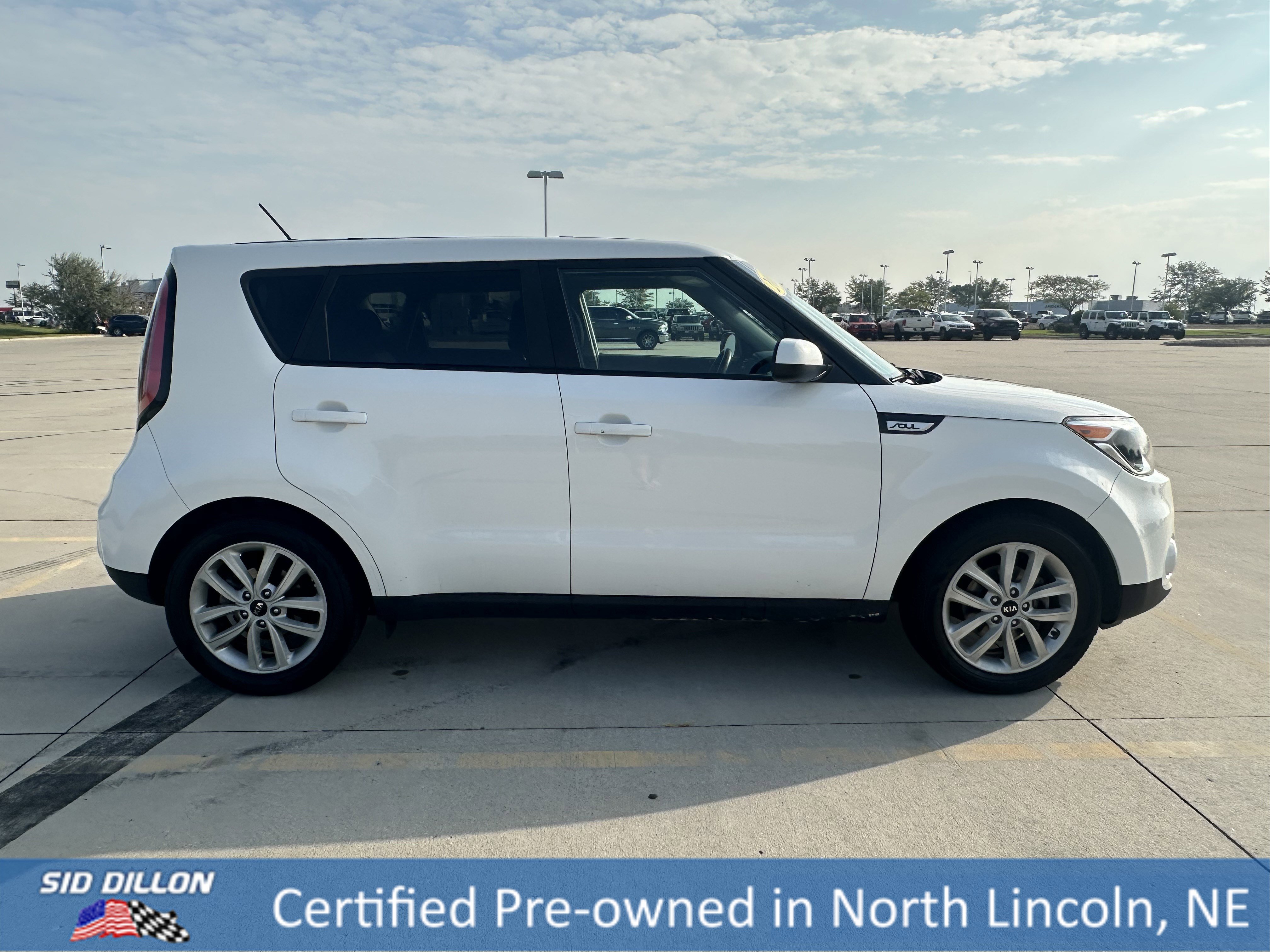 2019 Kia Soul Plus photo 2