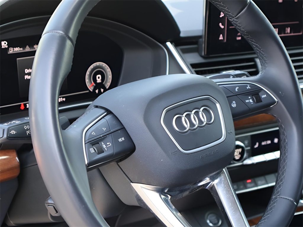 2023 Audi Q5 40 Premium Plus photo 18