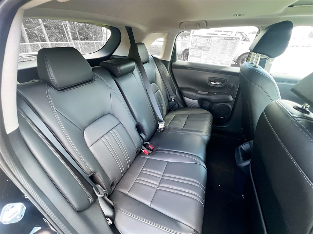2026 Honda HR-V EX-L photo 27