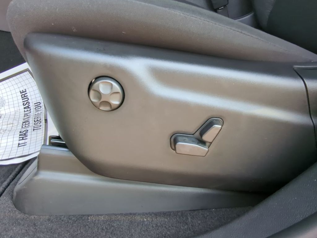 2025 Dodge Durango GT photo 3