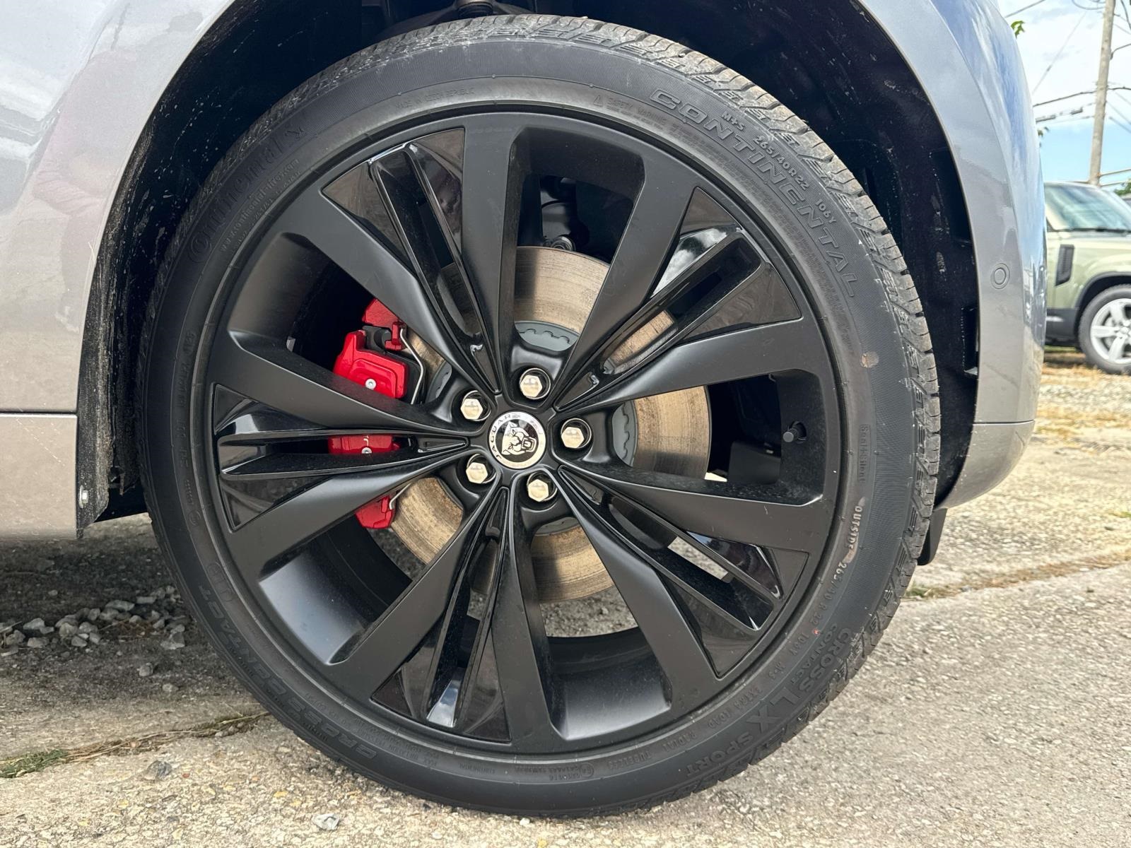 2026 Jaguar F-PACE P250 R-Dynamic S photo 3