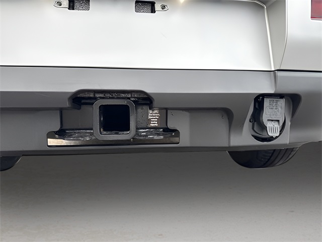 2025 Nissan Pathfinder SL photo 12