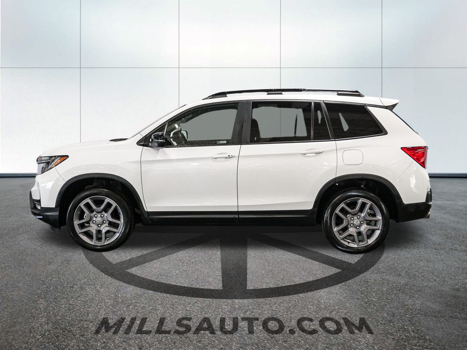 2022 Honda Passport EX-L photo 3