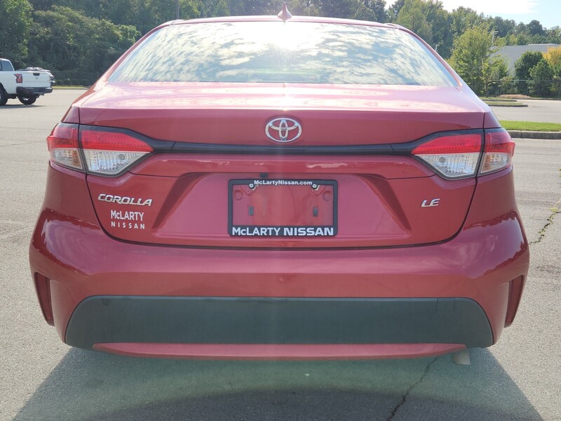 2020 Toyota Corolla LE photo 4