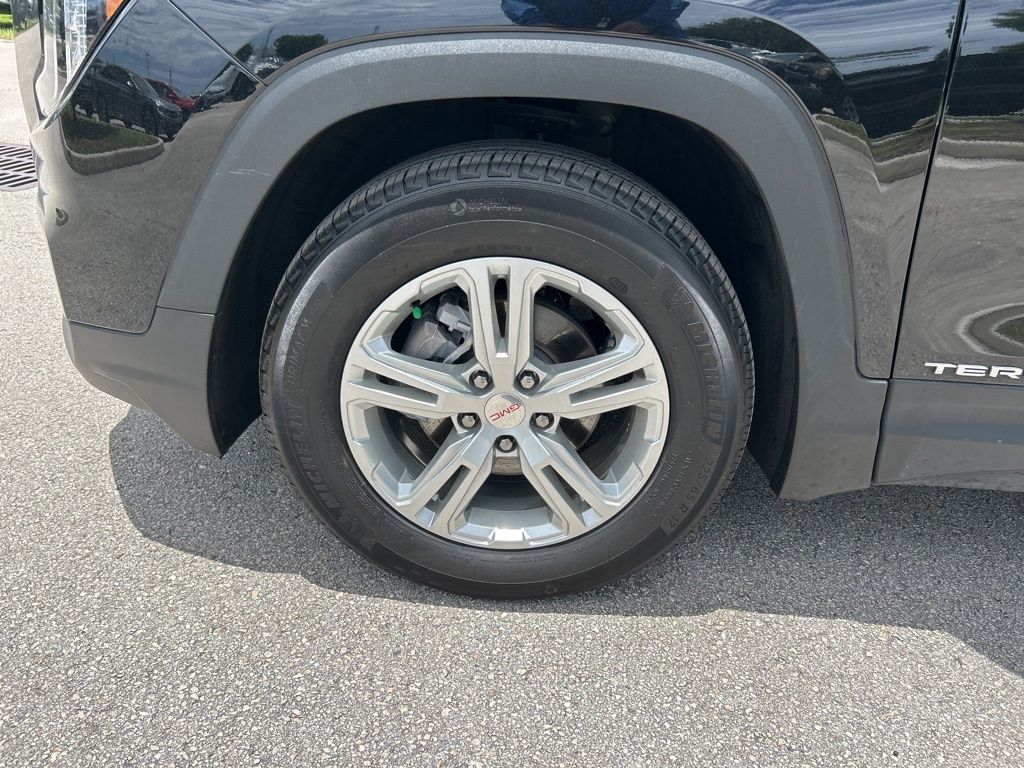 2024 Gmc Terrain SLE photo 41