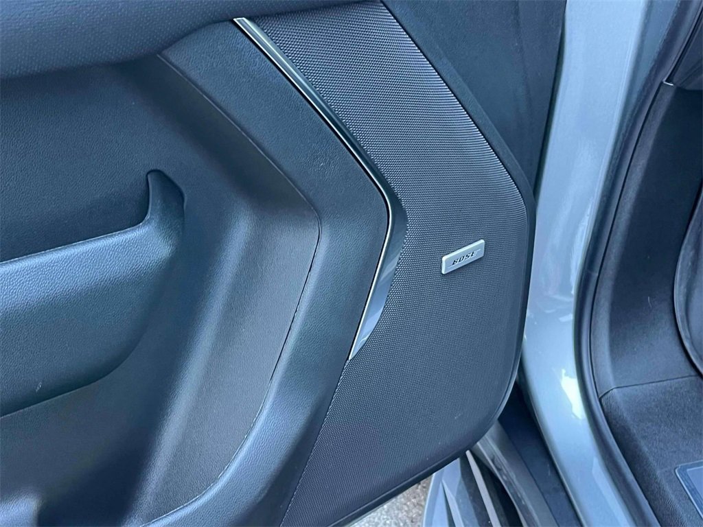 2024 Gmc Yukon XL SLT photo 28