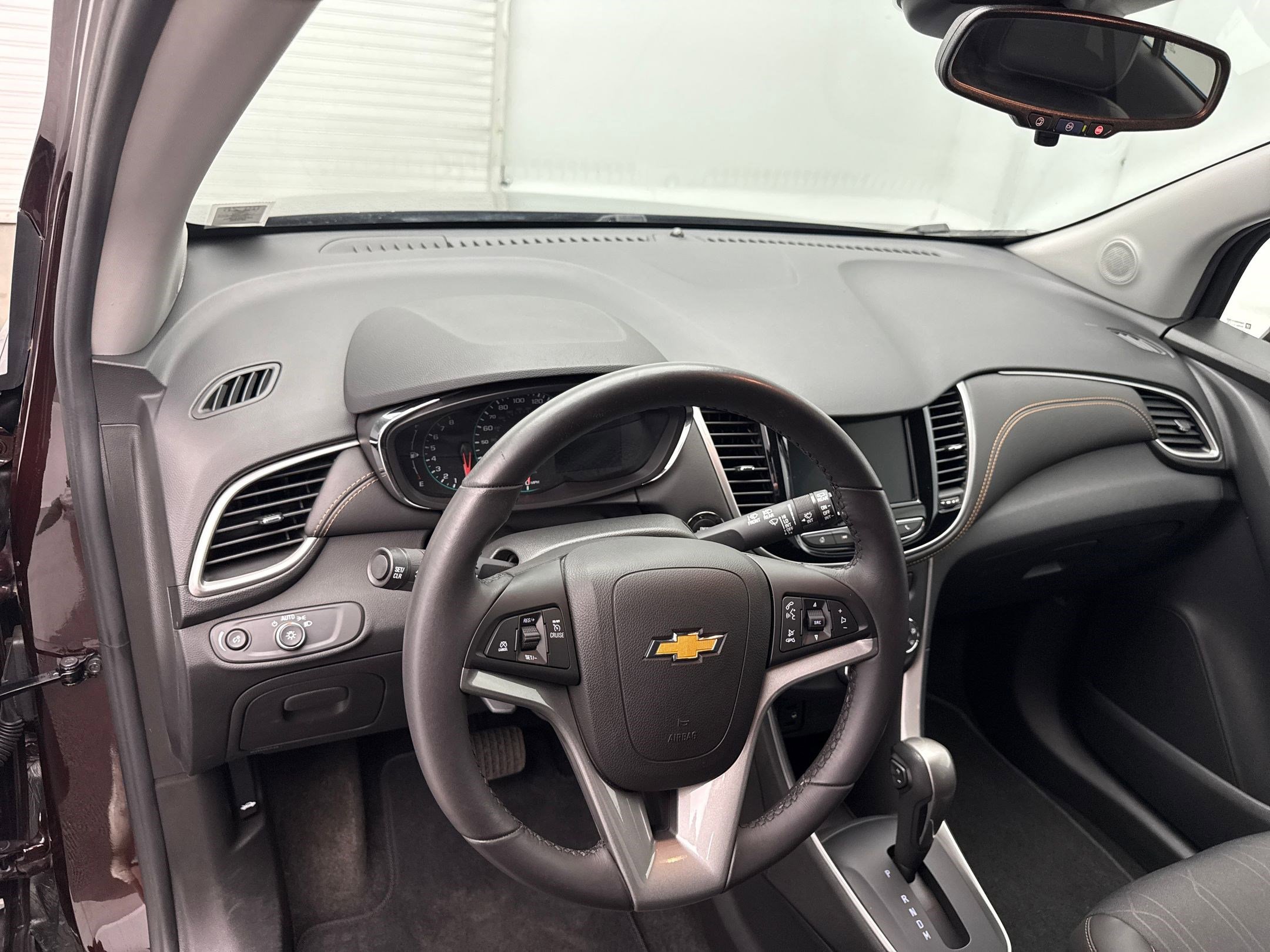 2022 Chevrolet Trax LT photo 34