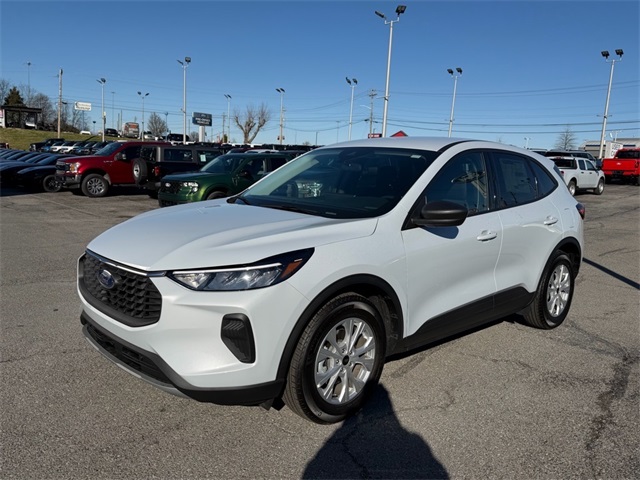 2025 Ford Escape Active's photo