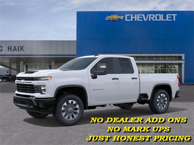 2025 Chevrolet Silverado 2500HD photo 2