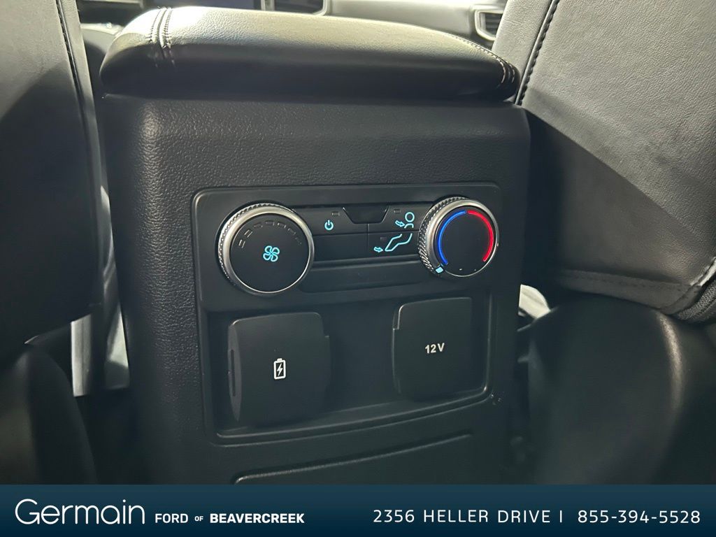 2022 Ford Explorer XLT photo 24