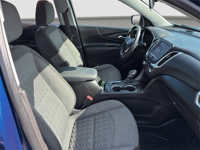 2022 Chevrolet Equinox LT photo 17