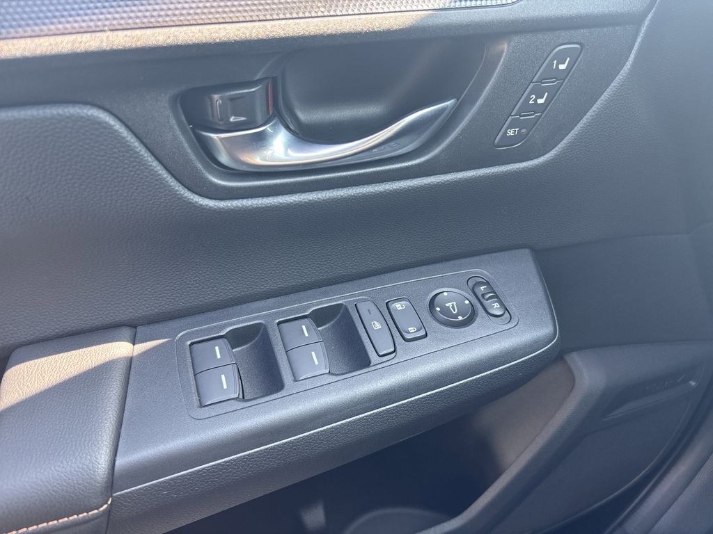 2025 Honda CR-V Hybrid Sport-L photo 26