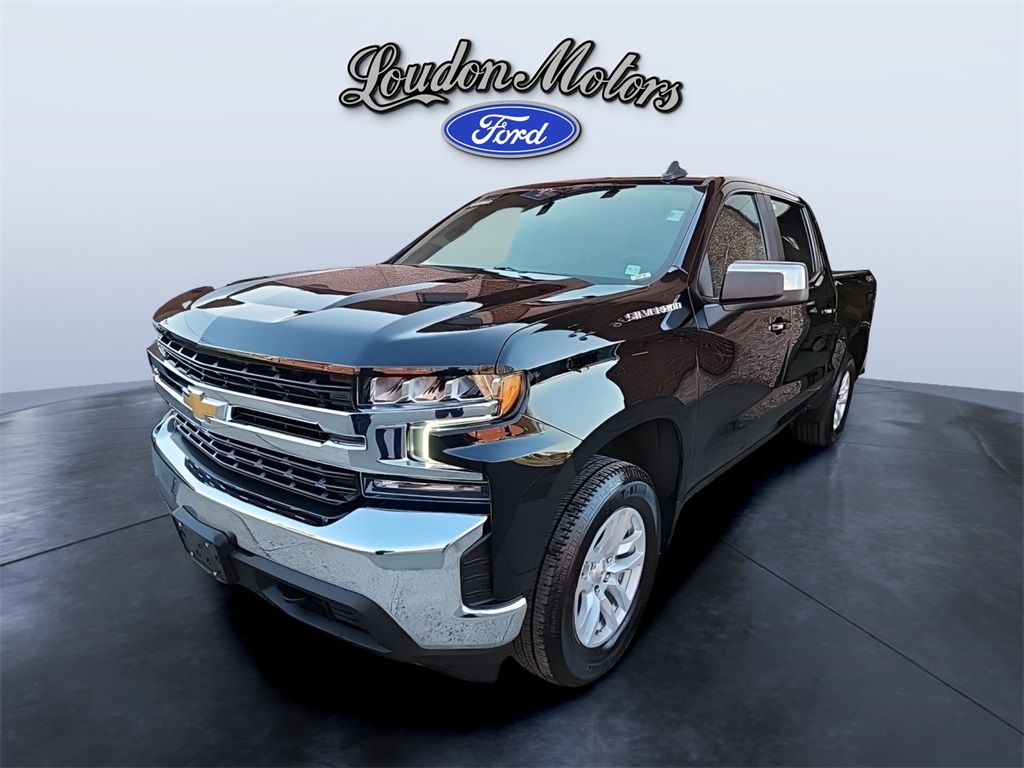 2022 Chevrolet Silverado 1500 LT photo 2