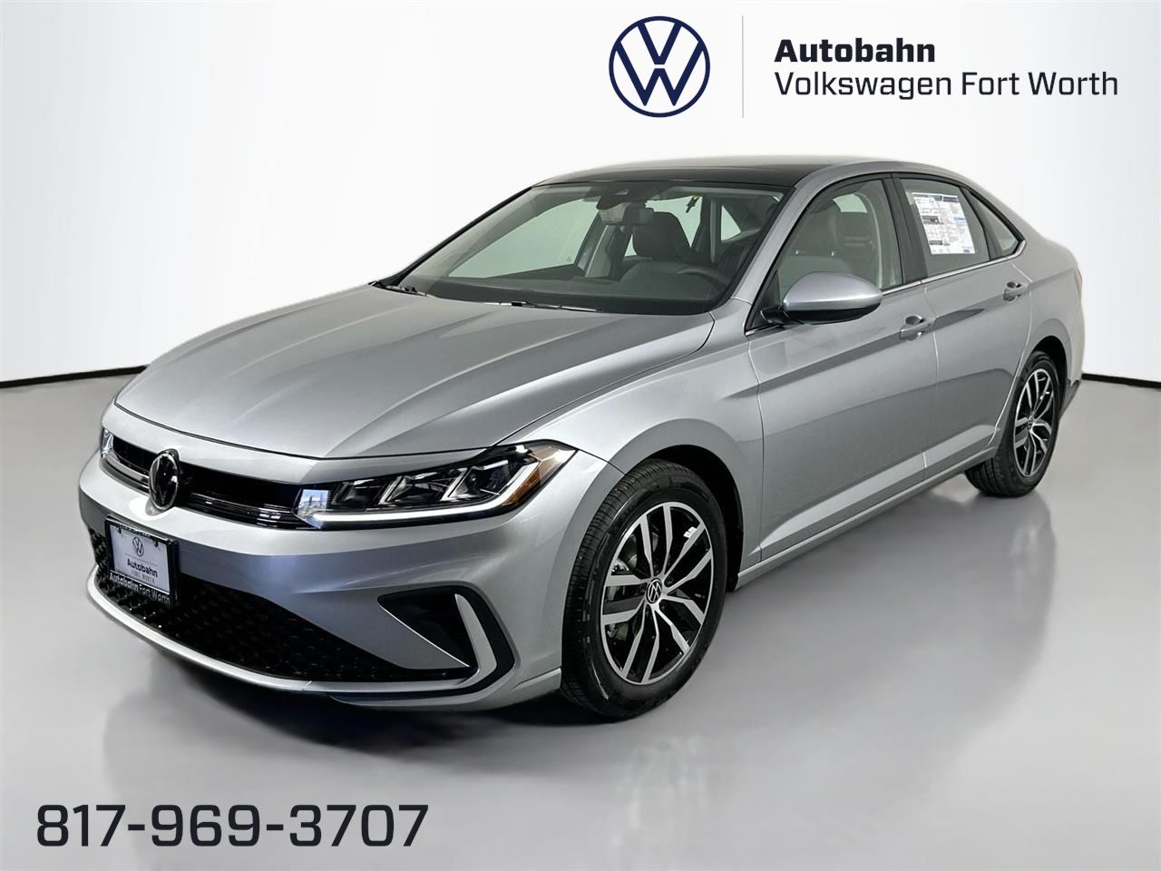 2025 Volkswagen Jetta SE's photo