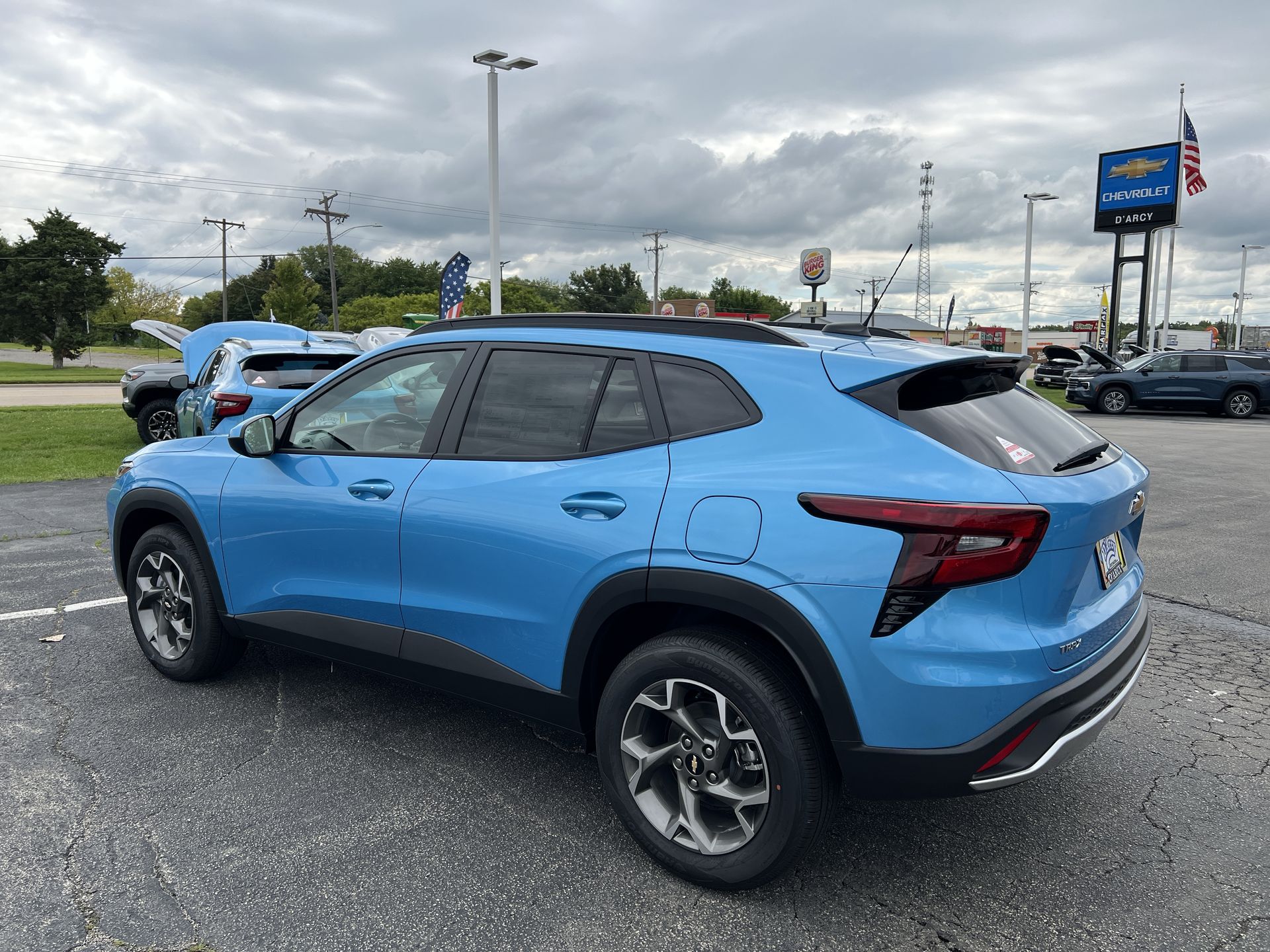 2025 Chevrolet Trax LT photo 3