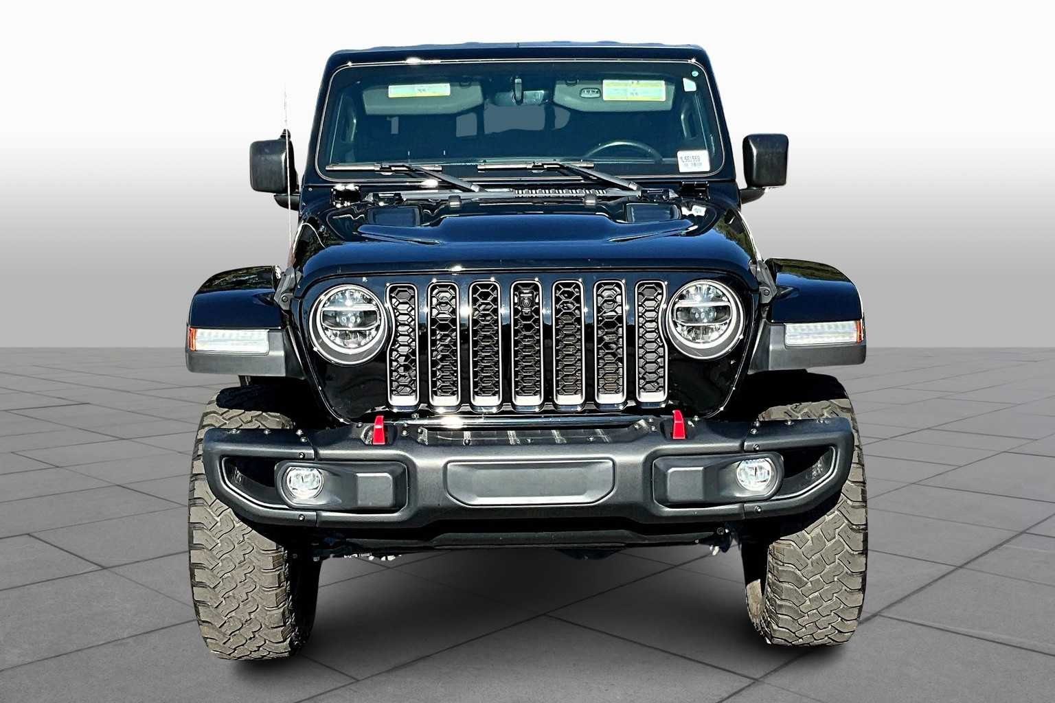 2021 Jeep Gladiator Rubicon photo 3