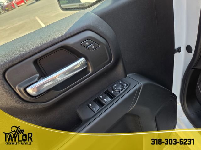 2026 Chevrolet Silverado 1500 photo 13