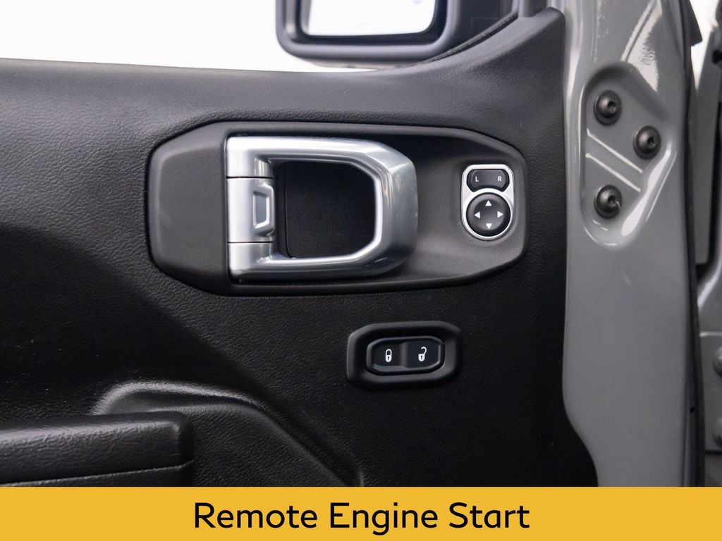 2022 Jeep Wrangler Unlimited Rubicon 4xe photo 13