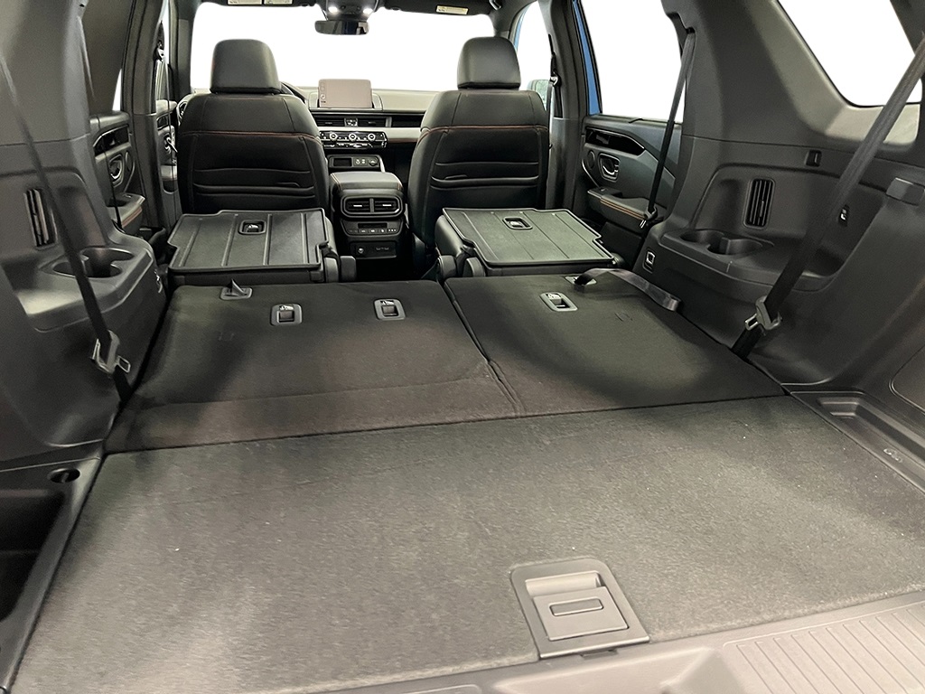 2025 Honda Pilot TrailSport photo 27