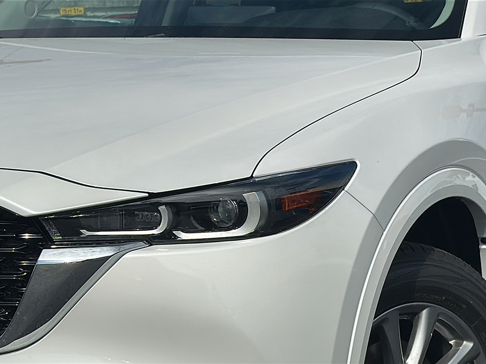2025 Mazda CX-5 2.5 S Preferred photo 2